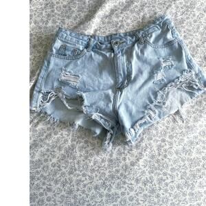 SHEIN Women’s Distressed Denim Shorts Light Wash Sz L